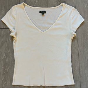 Women’s wild fable white v neck t shirt crop size medium